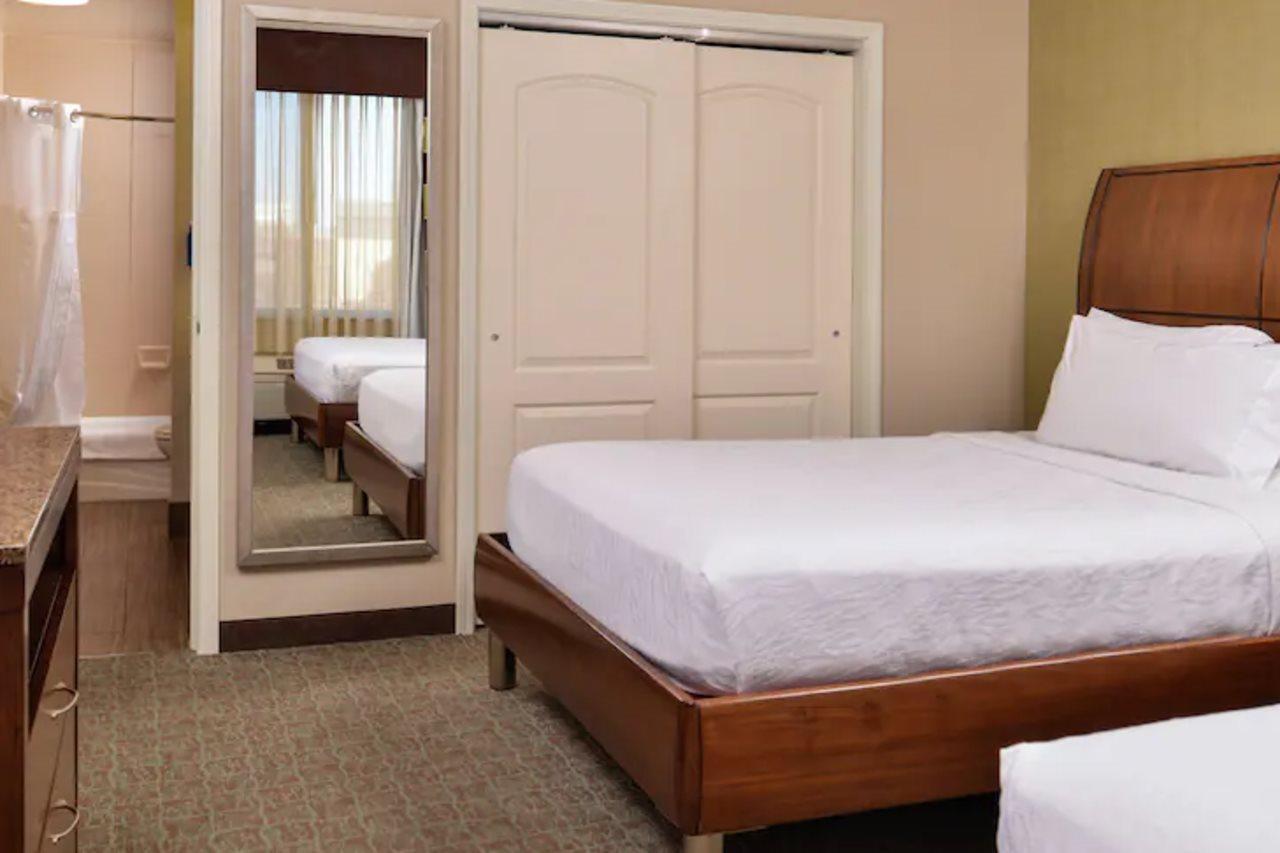 Hilton Garden Inn Boise Spectrum Exterior photo