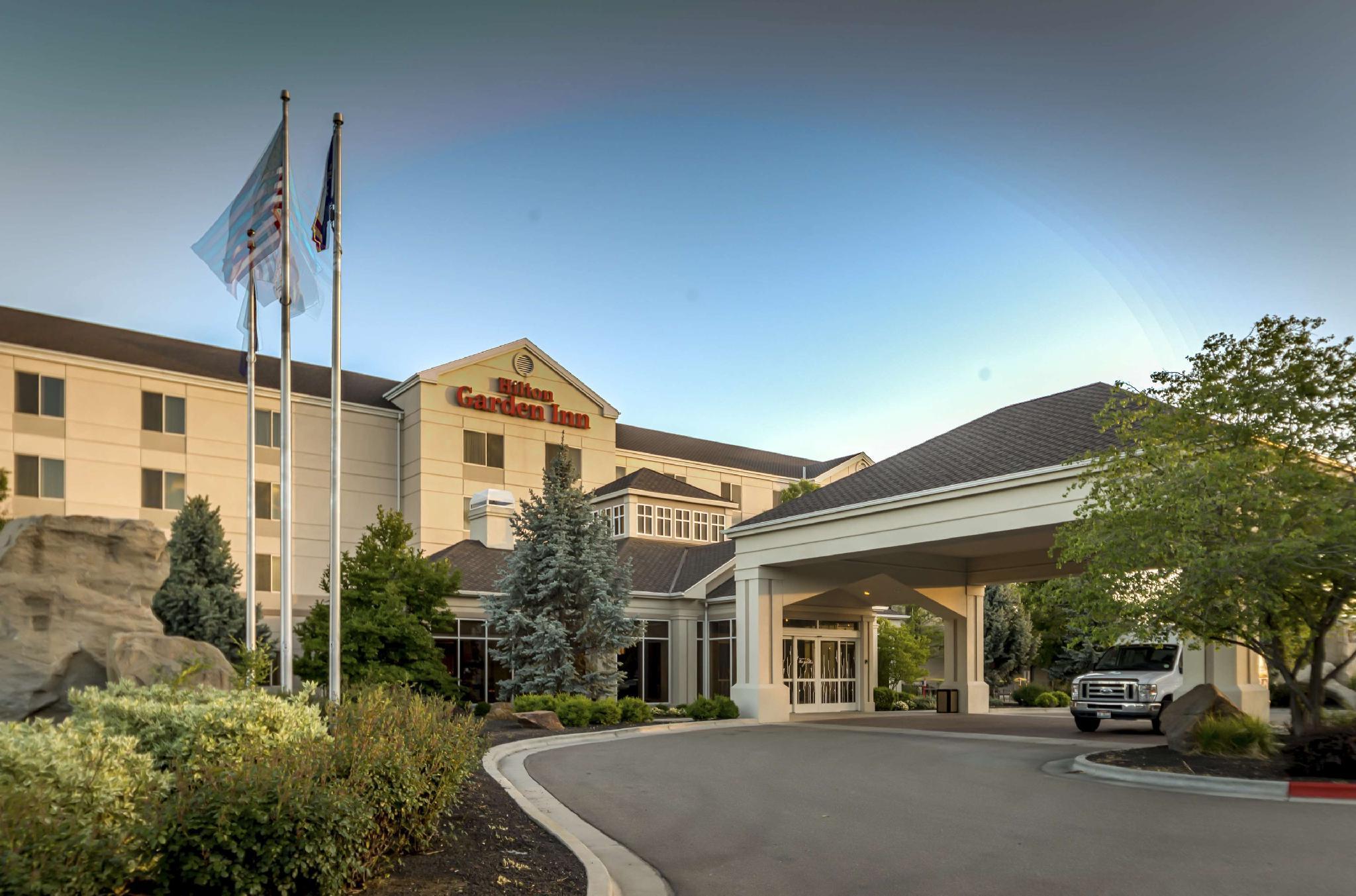 Hilton Garden Inn Boise Spectrum Exterior photo