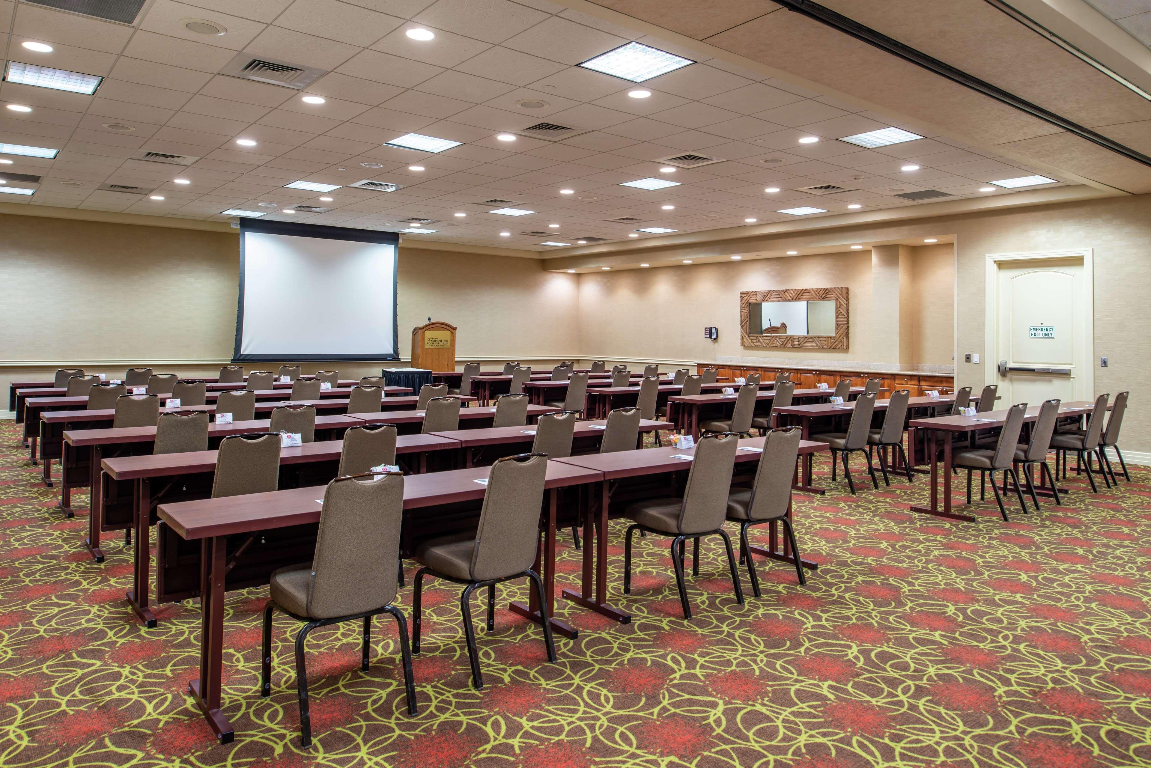 Hilton Garden Inn Boise Spectrum Exterior photo